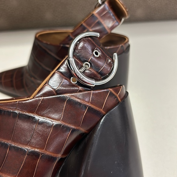 🔥🔥🔥NEW Chloe Croc-Embossed Leather Brown Ankle Boots Heels - Picture 2 of 16